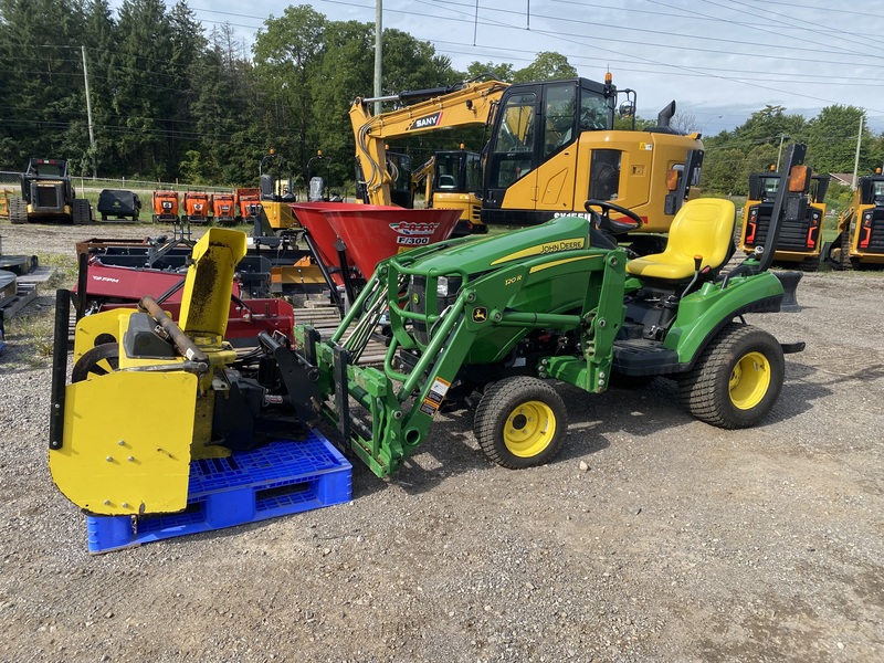 John Deere 1023E Sub Compact Tractor Loader /Front Blower