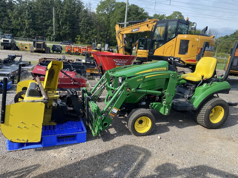 John Deere 1023E Sub Compact Tractor Loader /Front Blower