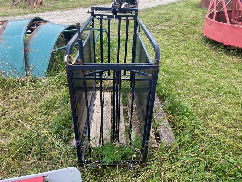 Hay/Forage/Livestock  Marweld Sheep/Goat/Calf Squeeze Gate Photo