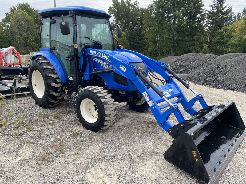 New Holland Boomer 45 Tractor Cab Loader 