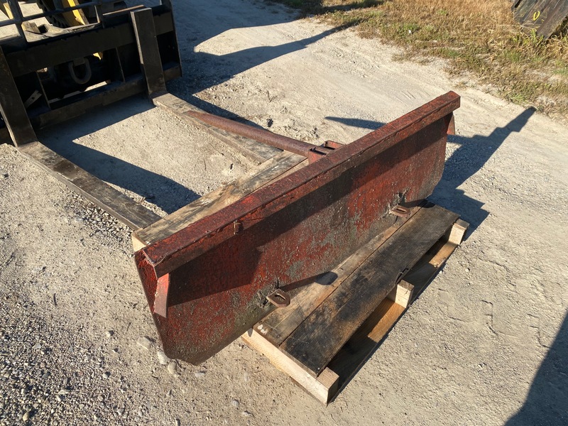 Attachments  Frey 3 Prong Bale Spear Photo