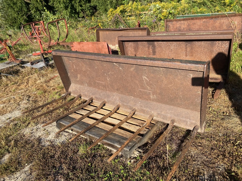 Attachments  HLA Frey Manure Fork - 6FT Photo