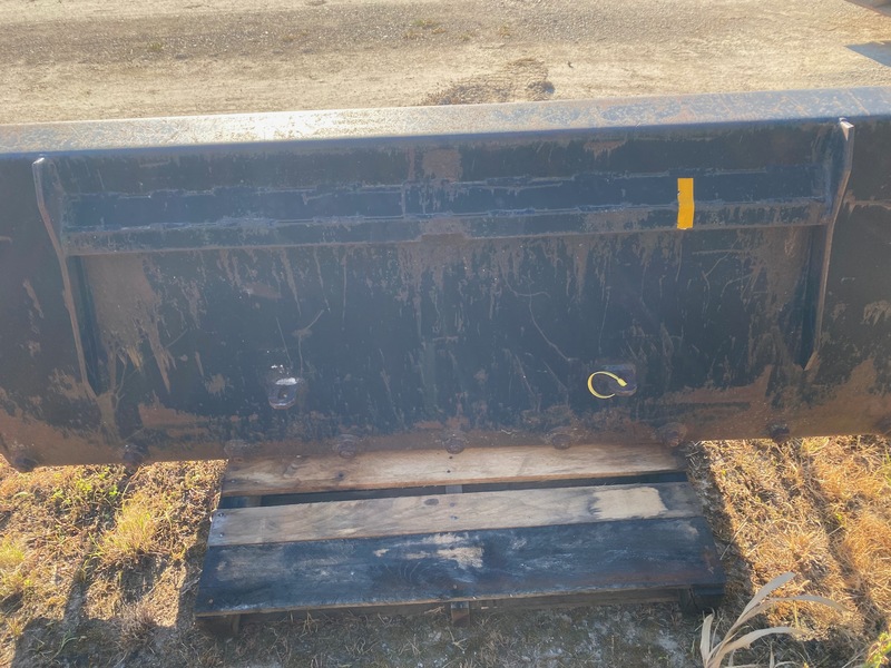 Attachments  HLA Frey Manure Fork - 6FT Photo