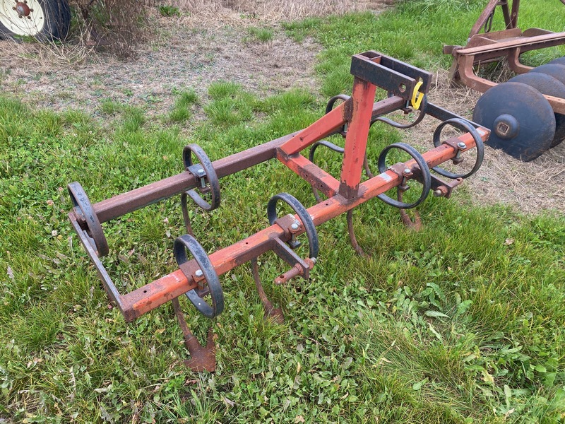 Tillage - Cultivators  5FT Cultivator - 3 Point Hitch Photo