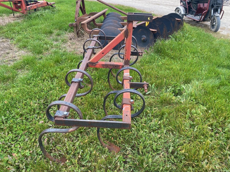 Tillage - Cultivators  5FT Cultivator - 3 Point Hitch Photo