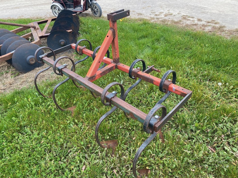 Tillage - Cultivators  5FT Cultivator - 3 Point Hitch Photo