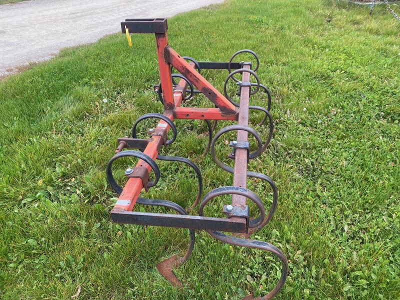 Tillage - Cultivators  5FT Cultivator - 3 Point Hitch Photo